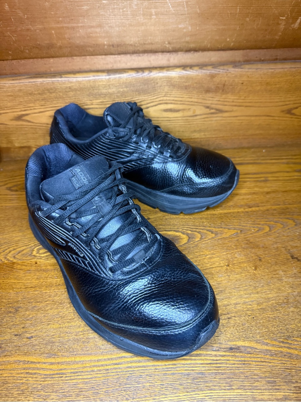 Brooks Men's Black Athletic Running Shoes